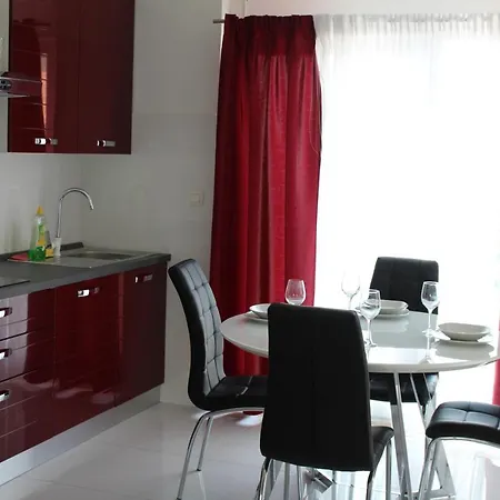 Apartment With Private Pool