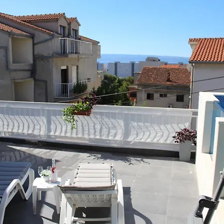 With Private Pool Apartment Split