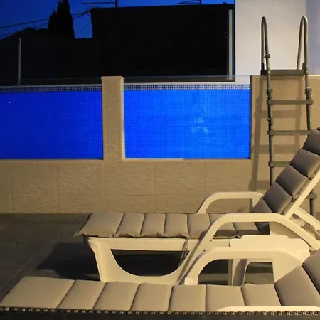 Apartment With Private Pool