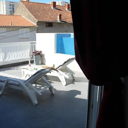 아파트 With Private Pool *