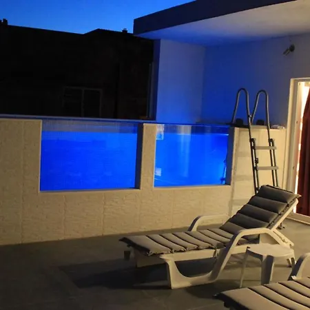 With Private Pool *